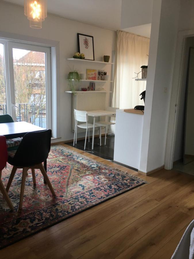 Guesthouse Poppies , Free Parking Oostende Dış mekan fotoğraf