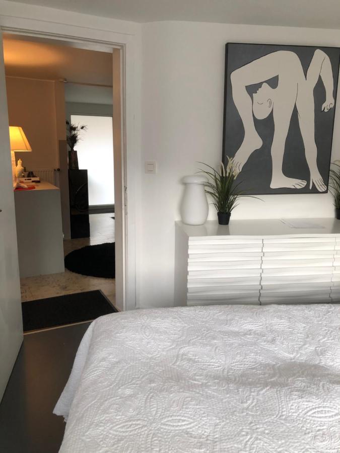 Guesthouse Poppies , Free Parking Oostende Dış mekan fotoğraf